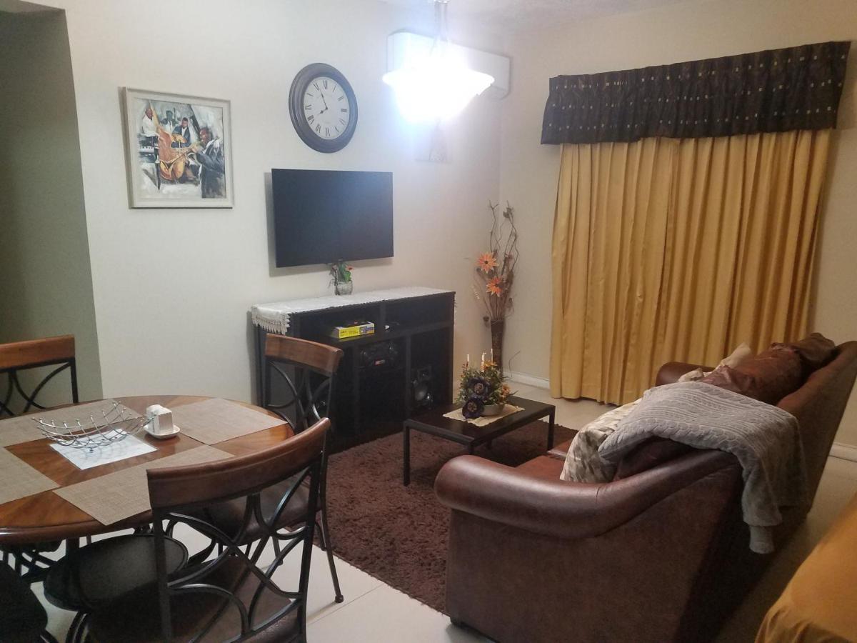 Merrivale Suite Кінгстон Екстер'єр фото