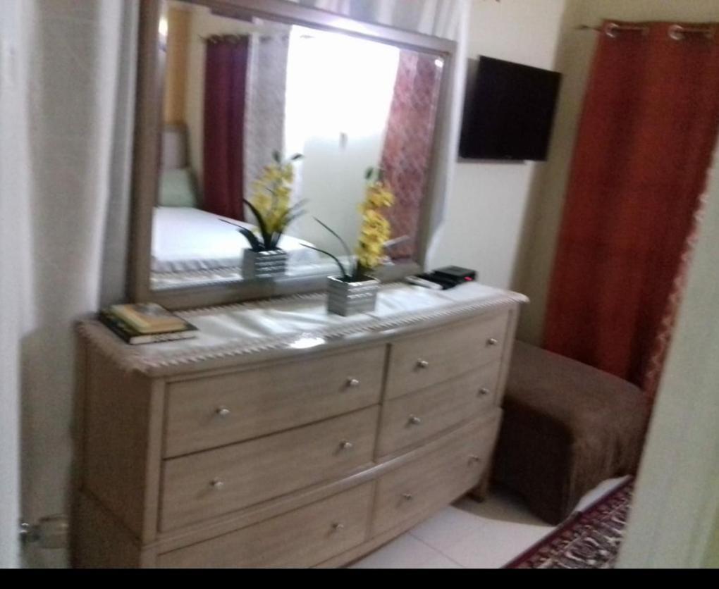 Merrivale Suite Кінгстон Екстер'єр фото